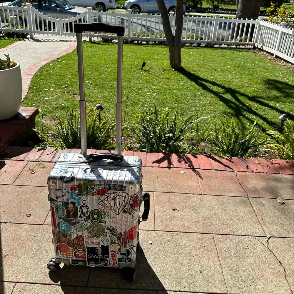 COPY - RIMOWA Classic cabin - Picture 2 of 8